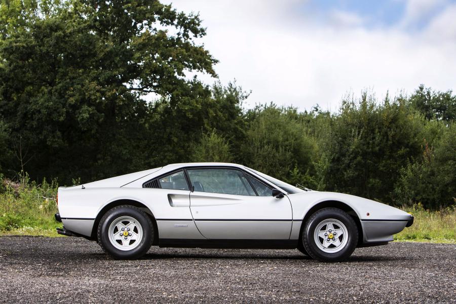  Ferrari 308 GTB 1975 года  (UK) (фото 8 из 10)
